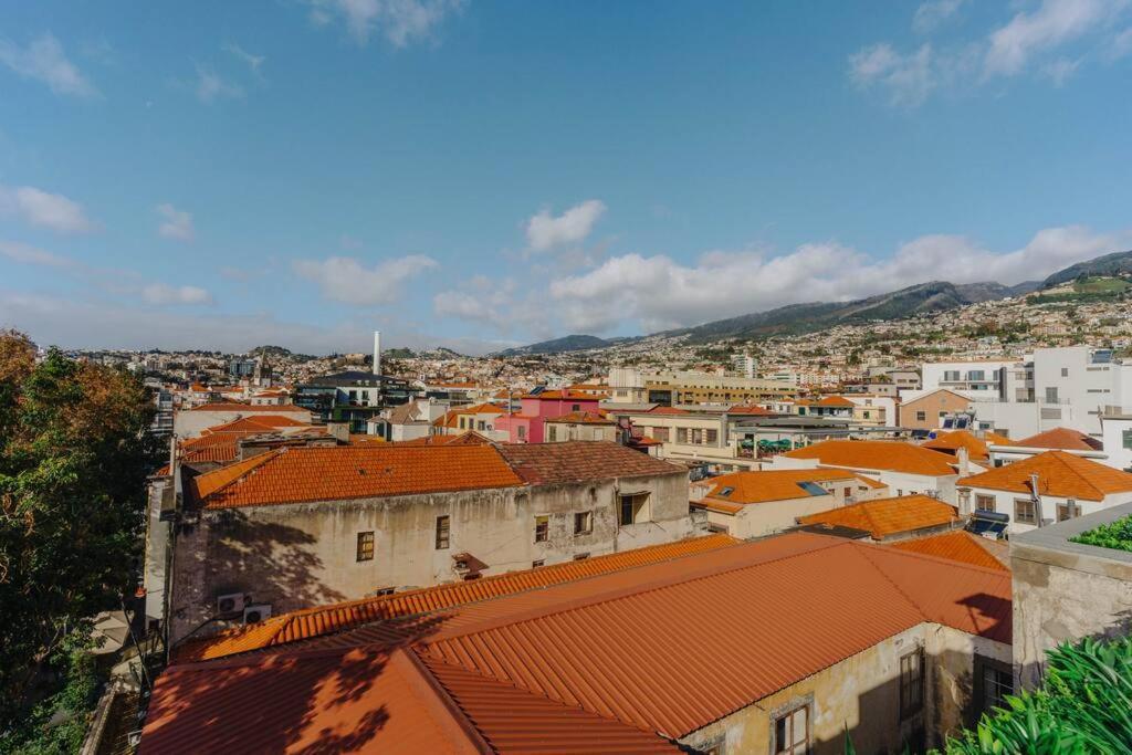 Super Oldtown Apartment Фуншал Екстериор снимка